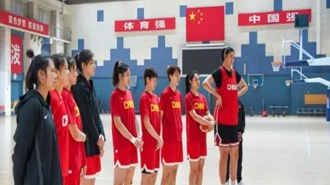 湖人激战活塞！揭秘近4战3胜背后的NBA对决精彩情报！